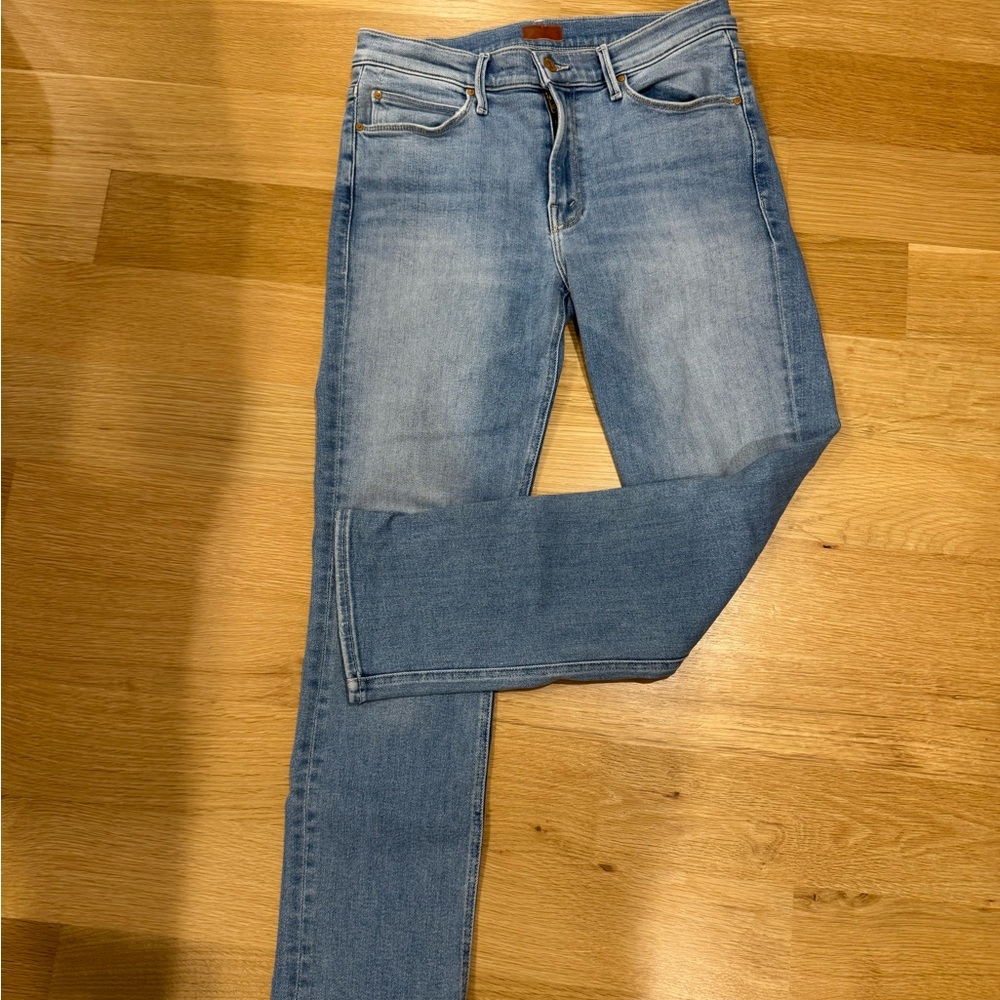 MOTHER Light Wash Blue Ankle Jeans